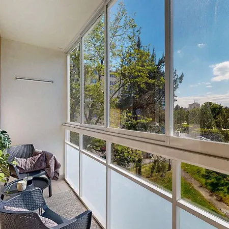 Flexihome Sk - Snp 7 - Four Apartment, Ac, Loggia *