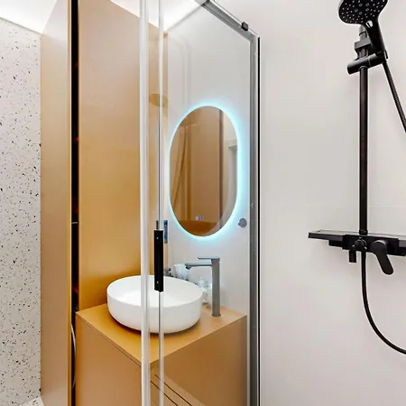 Flexihome Sk - Snp 7 - Four Room Apartment, Ac, Loggia Košice