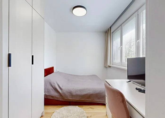 Flexihome Sk - Snp 7 - Four Apartment, Ac, Loggia 아파트 코시체