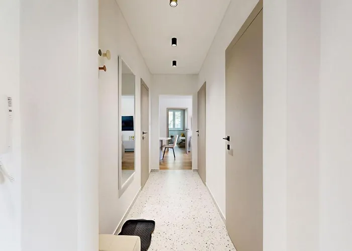 Flexihome Sk - Snp 7 - Four Apartment, Ac, Loggia * 코시체